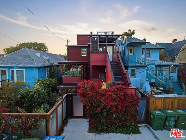 Building Photo - 34 Park Ave