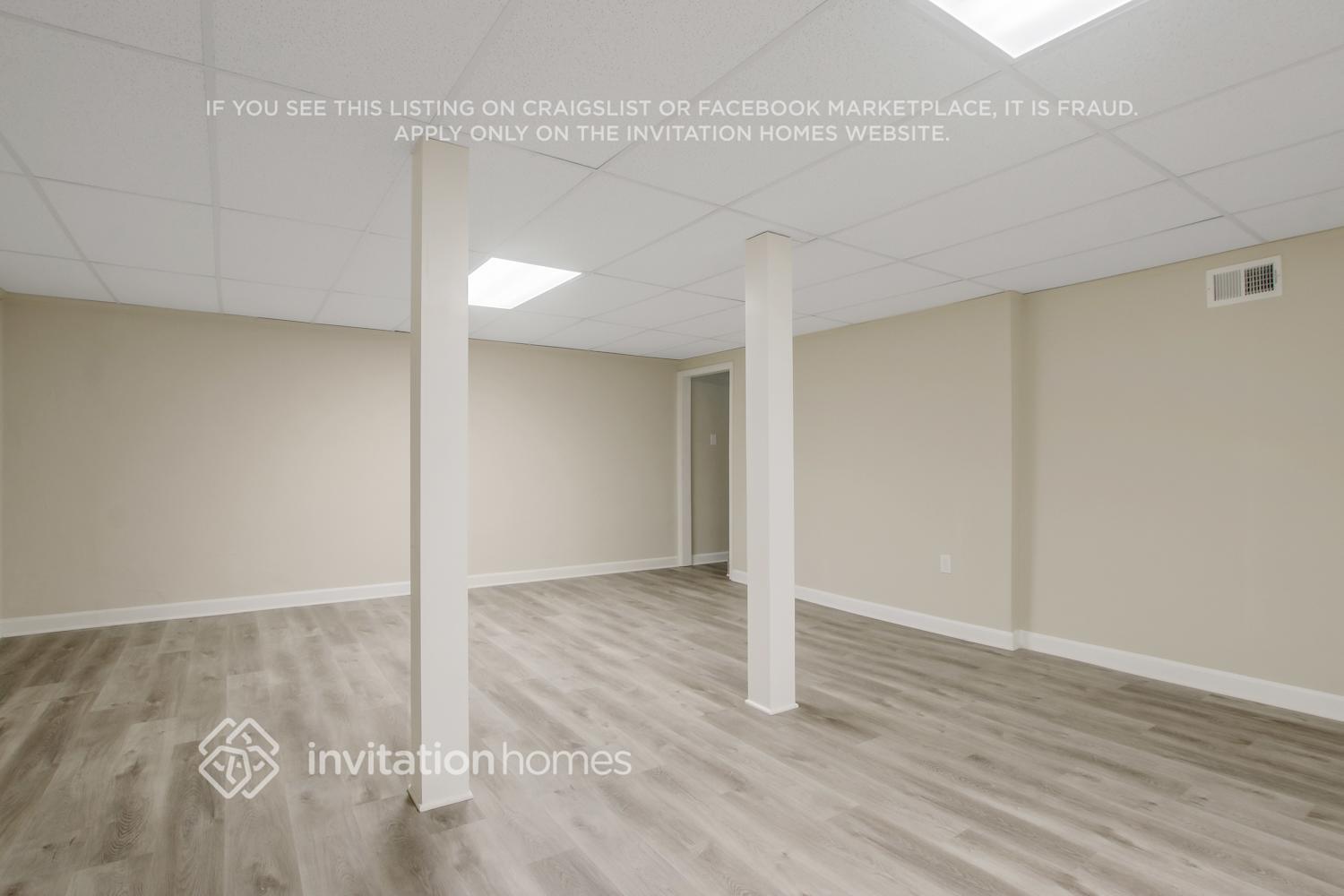 Building Photo - 3881 Blythewood Cir