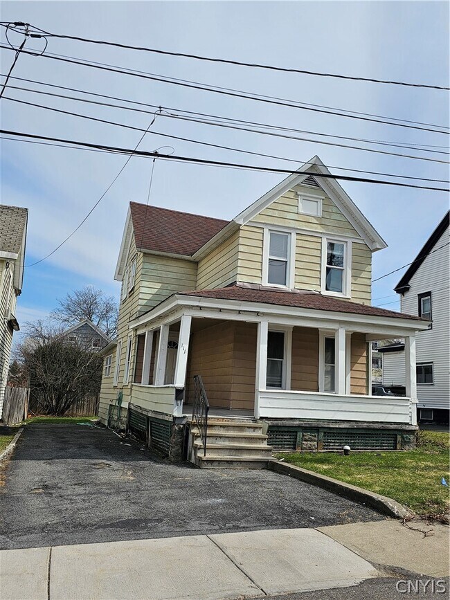 Building Photo - 111 Abell Ave