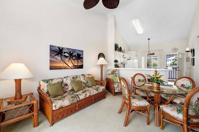 Building Photo - 2 Bedroom 2 Bathroom Fully Furnished secon...
