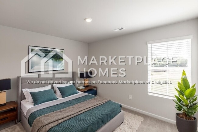 Building Photo - 4129 Hudson Ct SW
