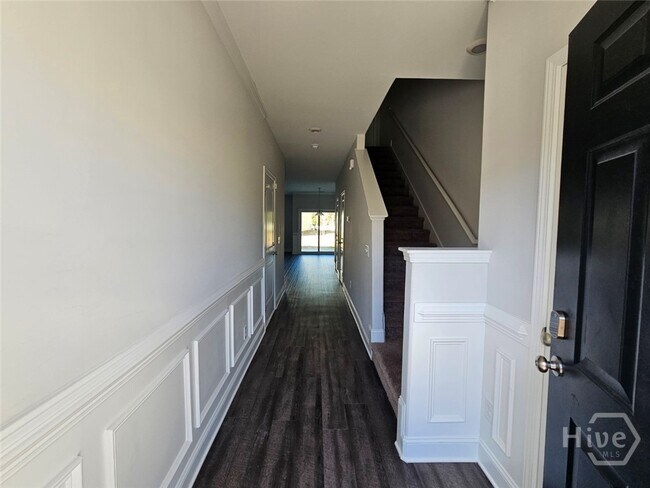 Primary Photo - 325 Gov Gwinnett Way