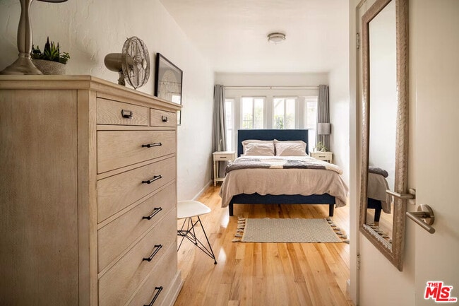 Building Photo - 716 Sunset Ave