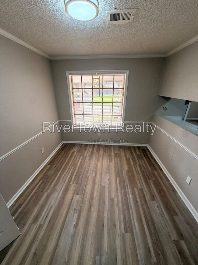 Building Photo - 4993 Cedar View Rd