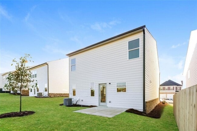 Building Photo - 131 Shelter Ln E