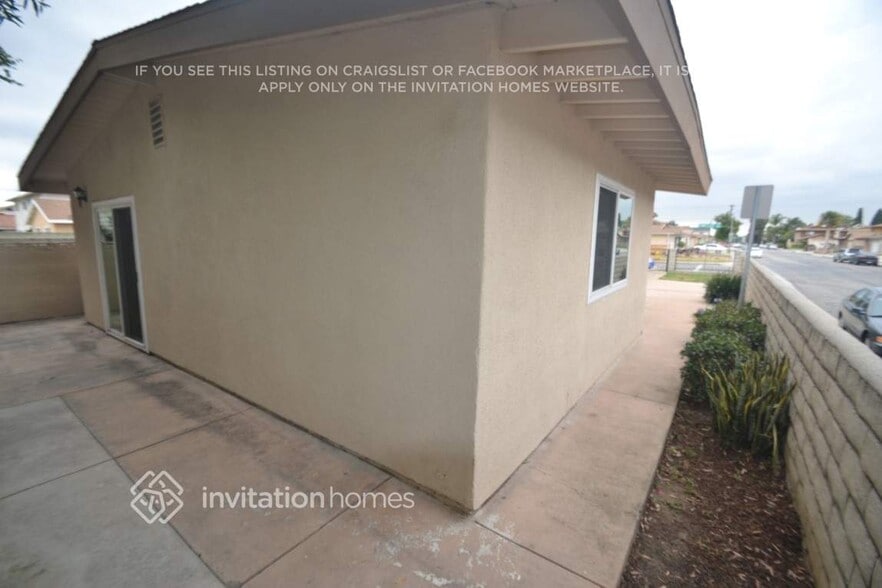 Building Photo - 17800 Tamcliff Ave
