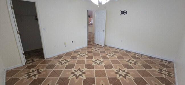 Building Photo - Move-In Ready 2BR/2BA Home with Solar & Bo...