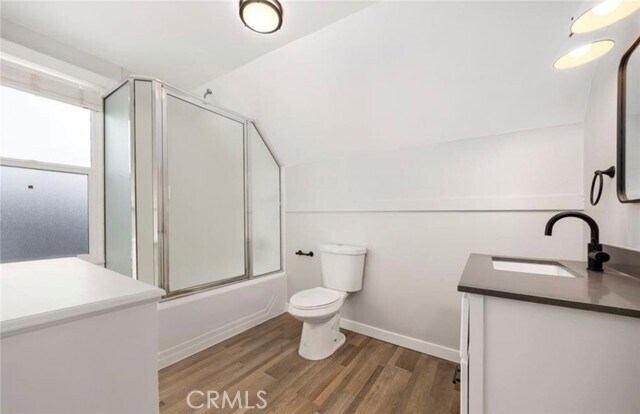 Building Photo - 455 Linden Ave