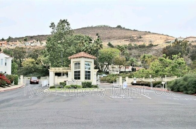 Building Photo - 2021 Pleasant Waters Ct