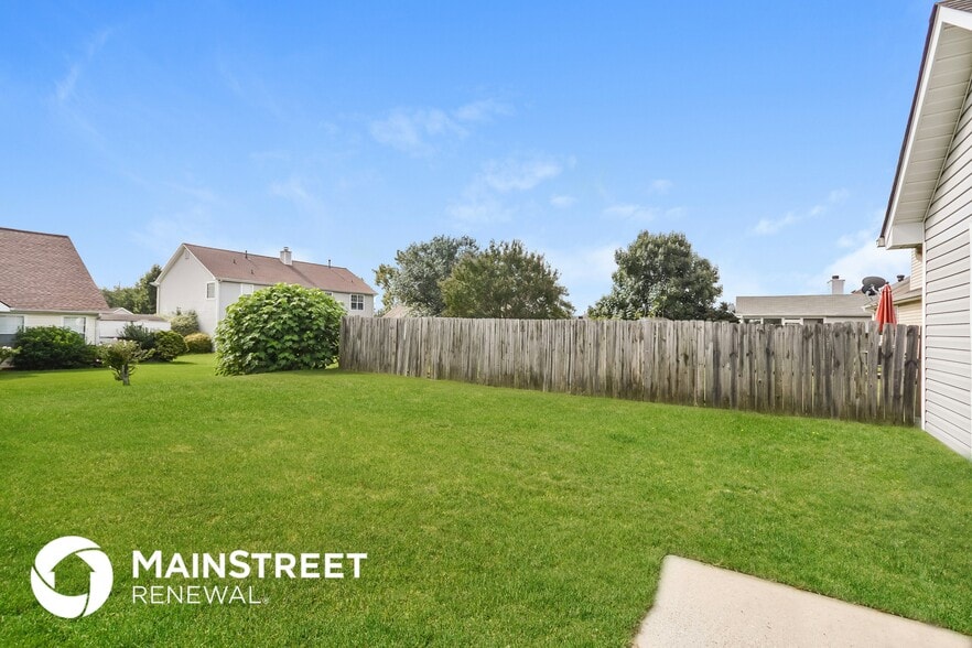 Building Photo - 5080 Towne Park Dr