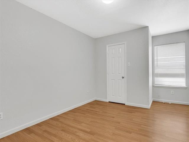 Building Photo - 1101 Roping Reins Way