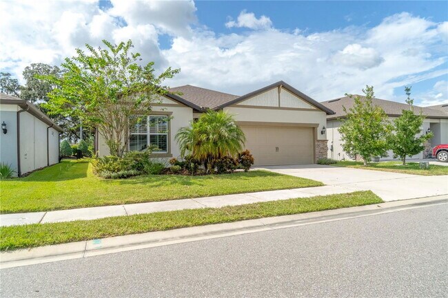 Building Photo - 6293 Bradford Woods Dr