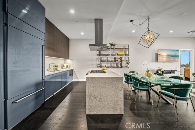 Building Photo - 388 Cordova St