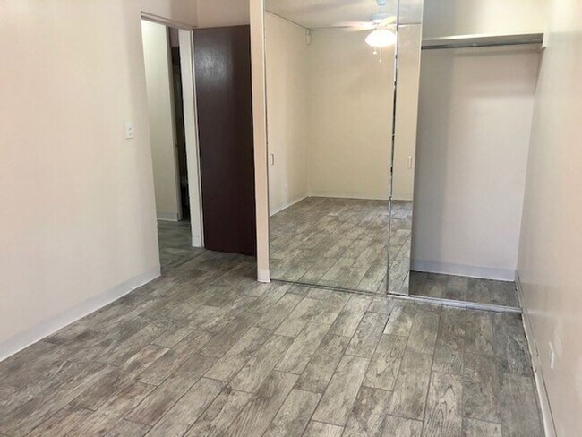 Building Photo - Discover Your Ideal Home in the Heart of T...
