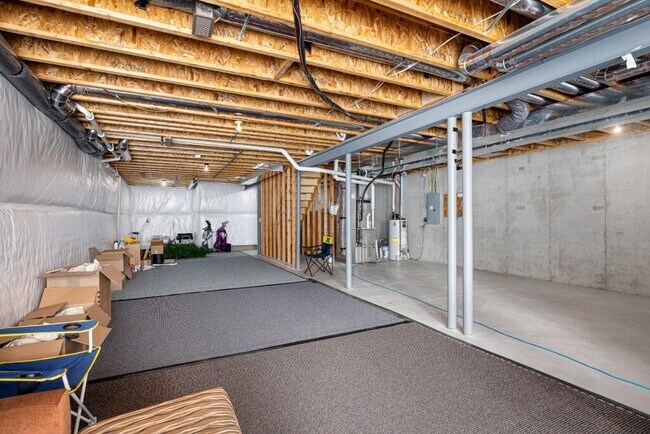 Building Photo - 3031 N Spurway Dr