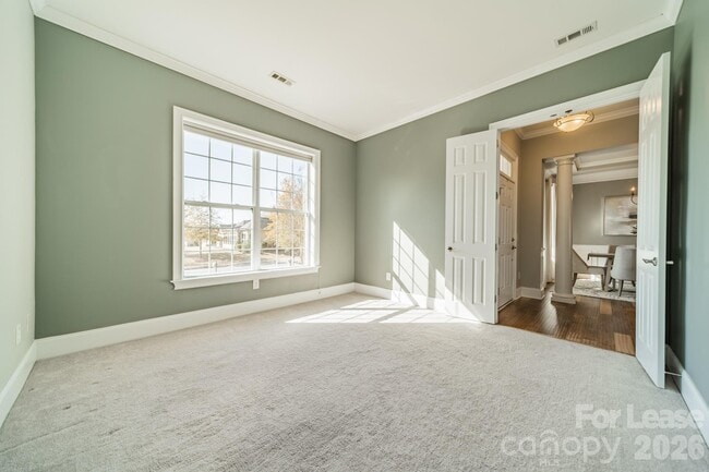 Building Photo - 15016 High Bluff Ct