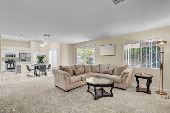 Building Photo - 9309 Mountain Rise Ave
