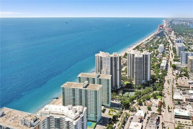 Building Photo - 3400 Galt Ocean Dr