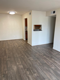 Building Photo - 8100 Creekbend Dr