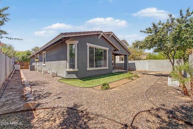 Building Photo - 4286 E Mesquite St