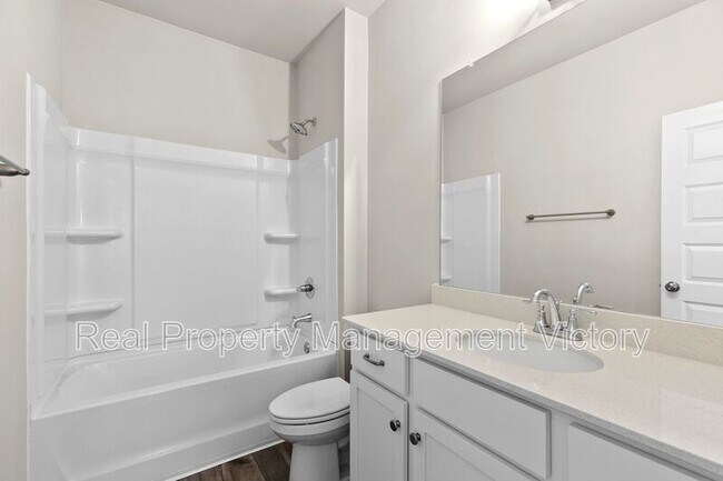 Building Photo - 275 Avalon Wy