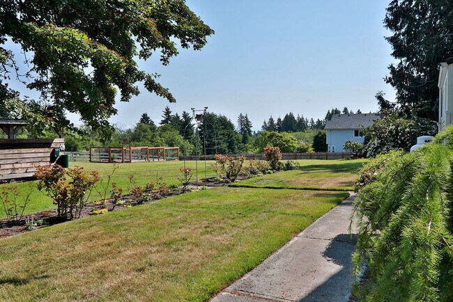 Building Photo - Original Homestead of the Desired Highland...