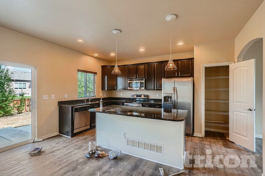 Building Photo - 1805 Timber Rdg Pkwy