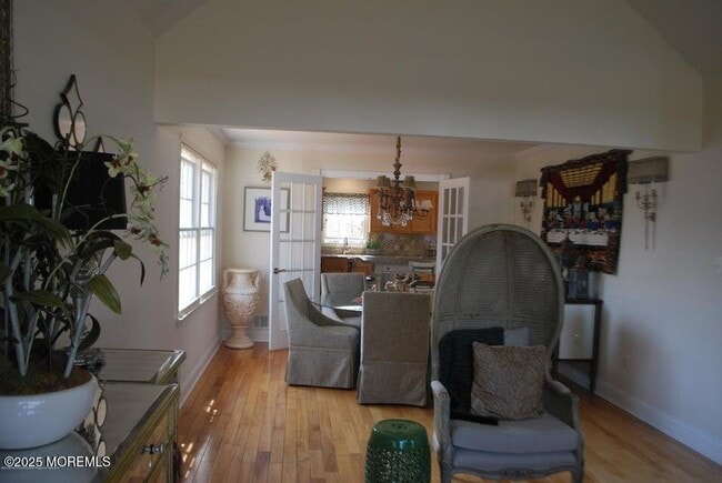 Building Photo - 203 Sunrise St