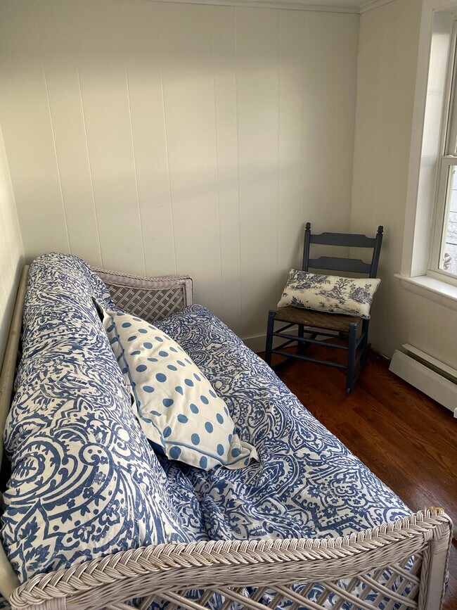 Sunroom - 50 Summit Ave