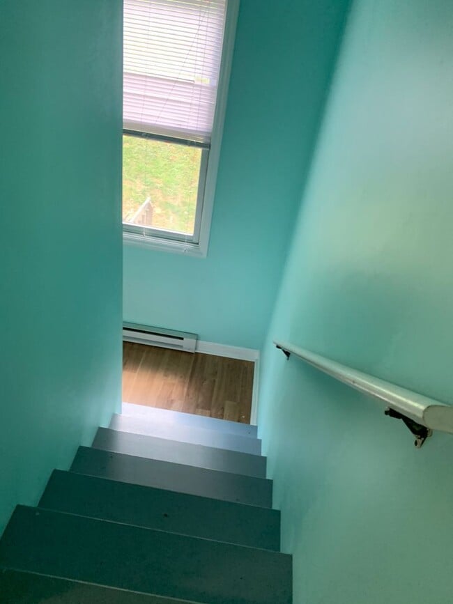 Building Photo - 704-A Margo Road