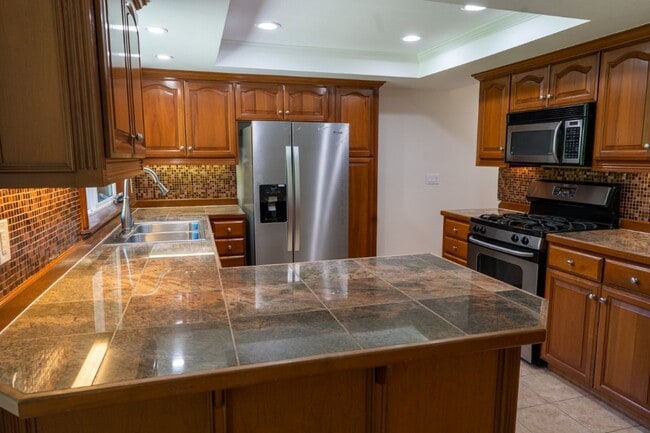 Building Photo - 3bd/1.75ba Sammamish House