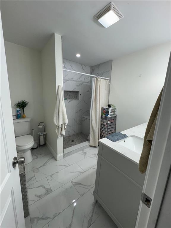 Building Photo - 27 Judith St