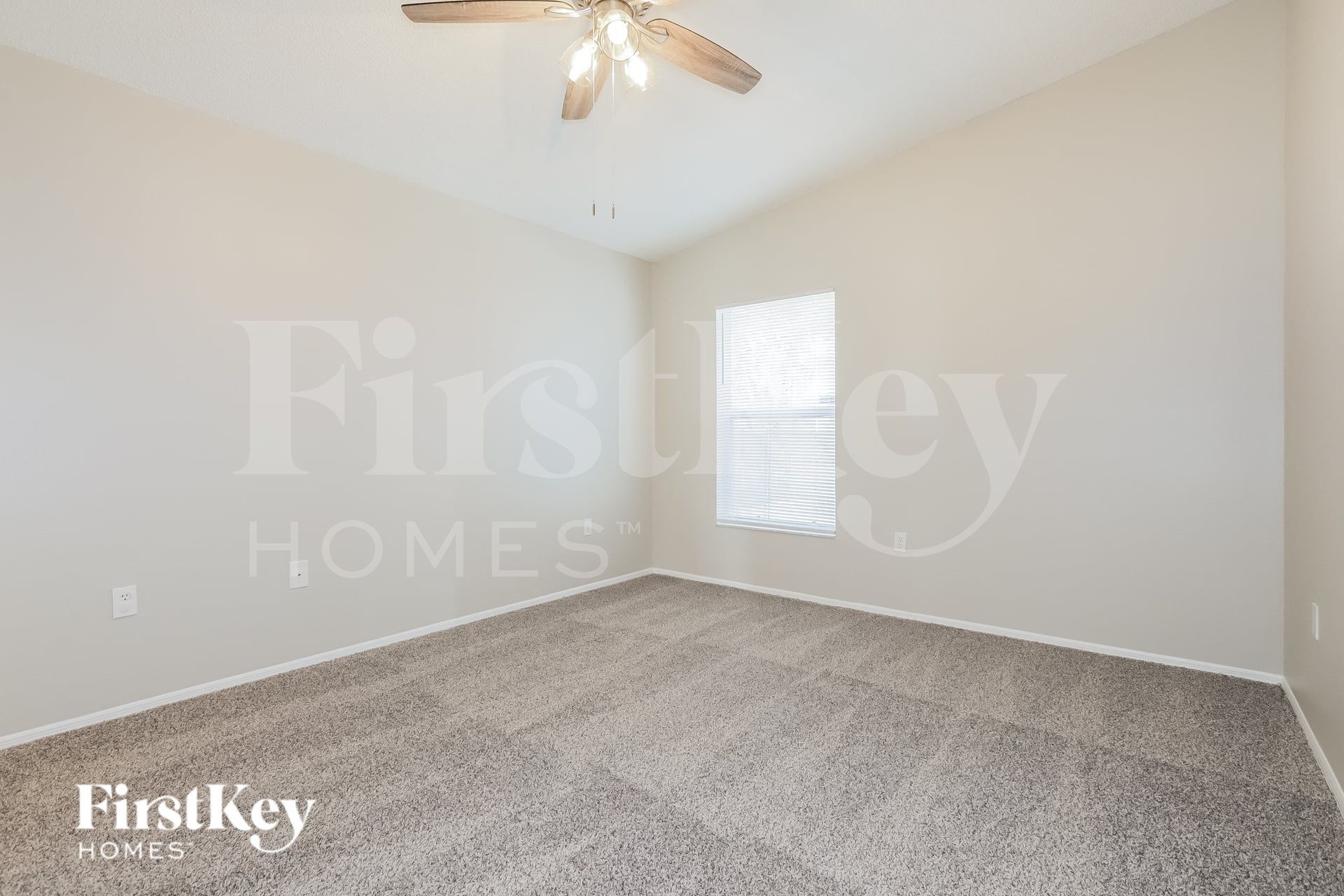 Building Photo - 785 Hunt Dr