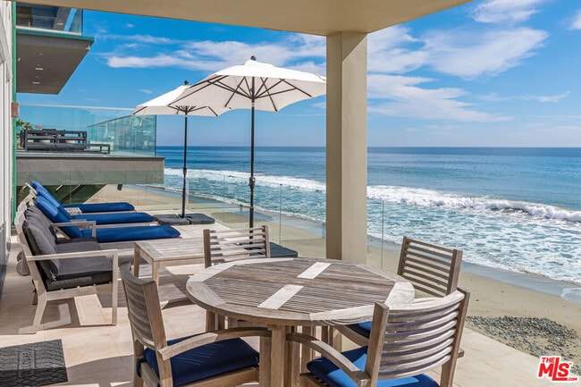 Building Photo - 24456 Malibu Rd