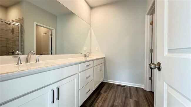 Building Photo - 1479 Creekside Cir NW