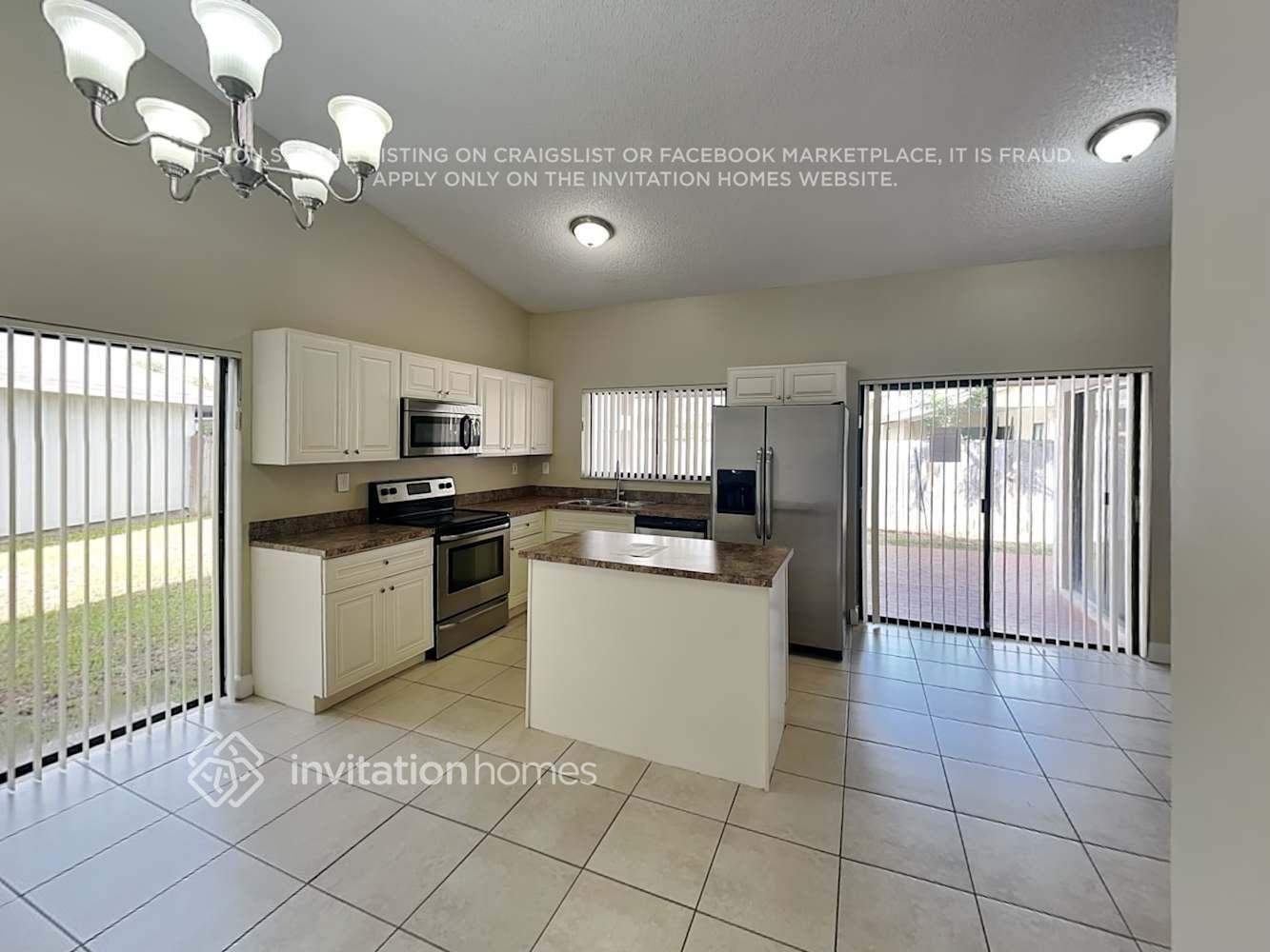 Building Photo - 21684 SW 98th Pl