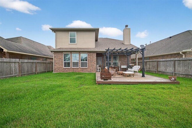 Building Photo - 2422 Blue Jay Ln