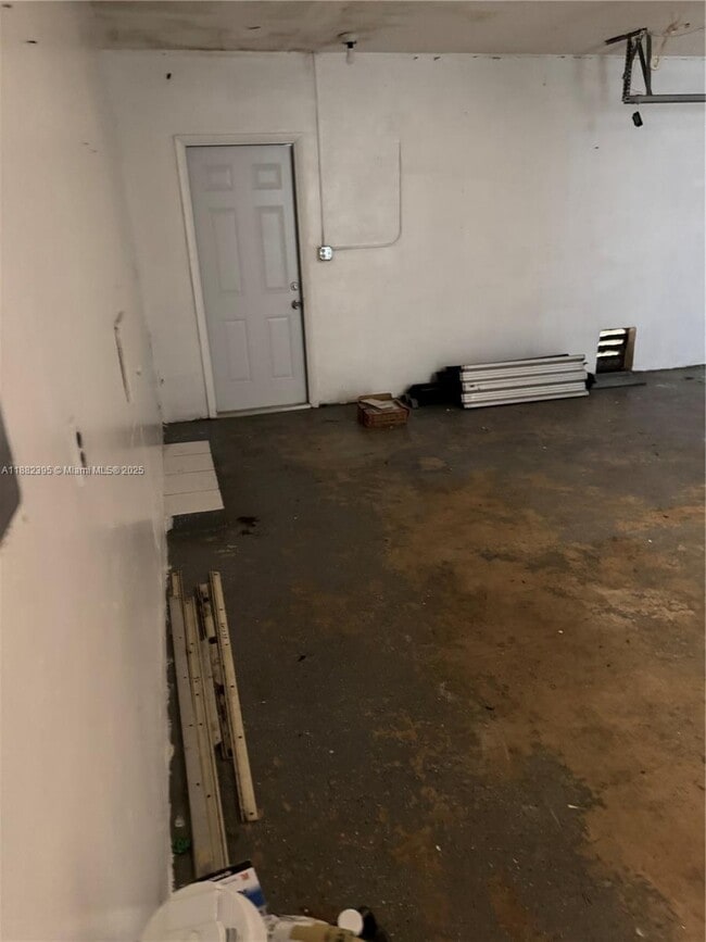 Building Photo - 11318 SW 167th St
