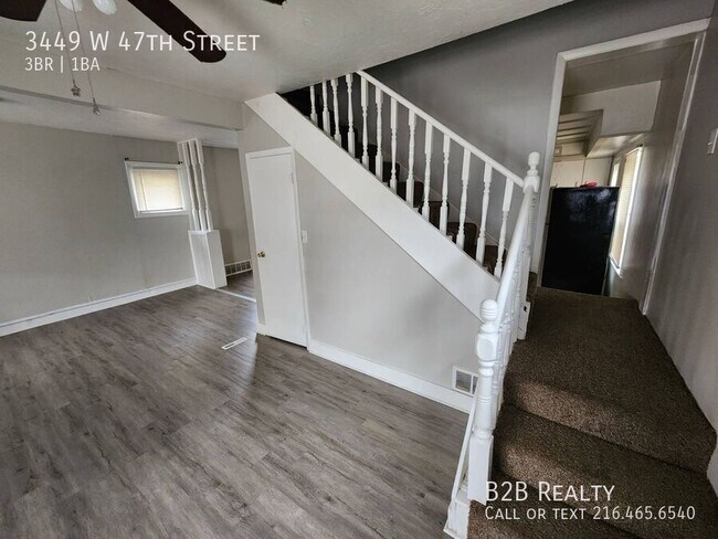 Building Photo - 3449 W 47th St