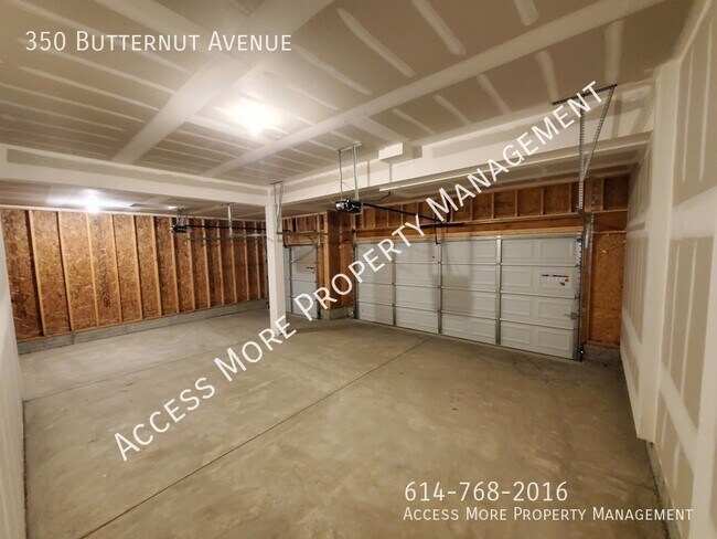 Building Photo - AWESOME MULTI-LEVEL HOME IN CIRCLEVILLE OHIO!