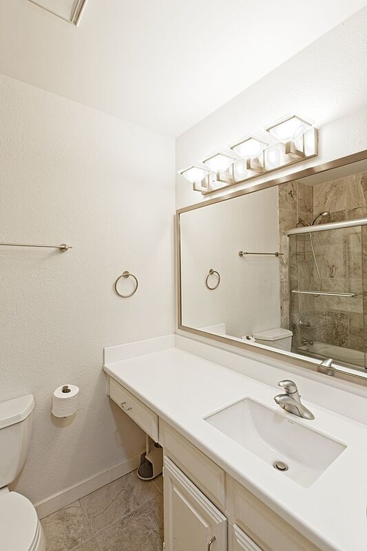 Building Photo - 4800 Northway Dr