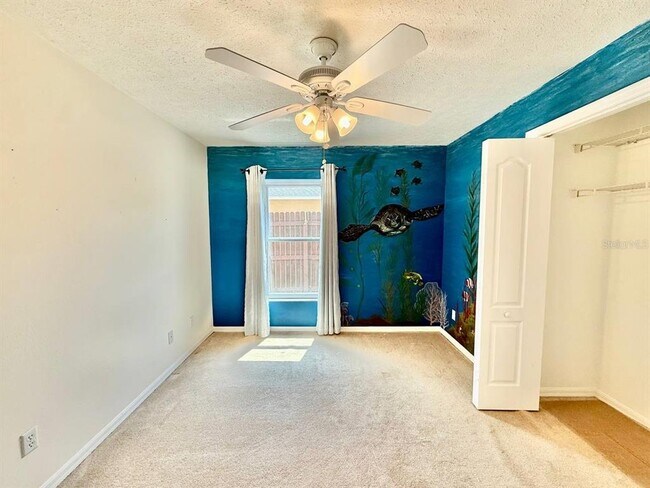 Building Photo - 9815 La Vonda St