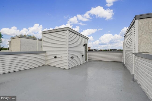 Building Photo - 1504 Earl St