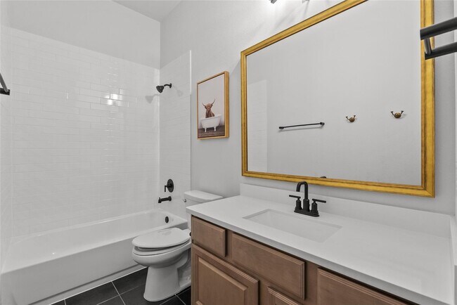 Building Photo - 1713 Waterlilly River Ln