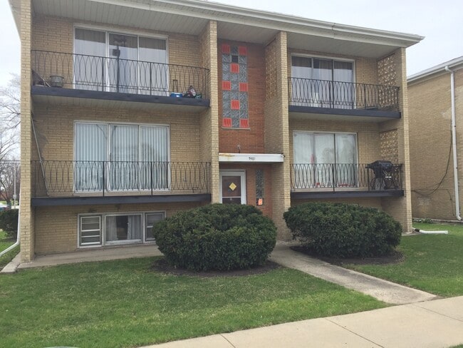 Primary Photo - 5901 W 79th St
