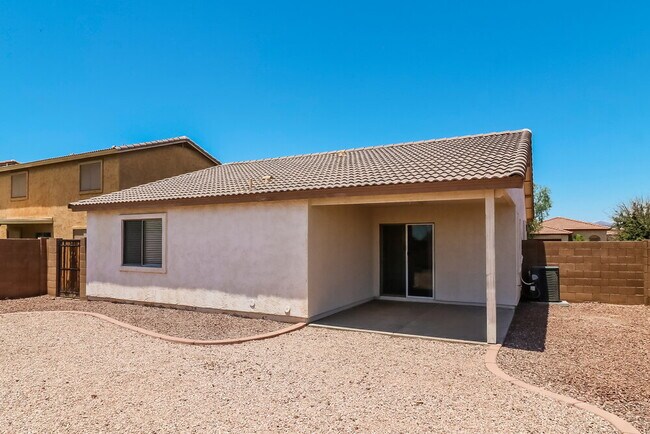 Building Photo - 25675 W Satellite Ln