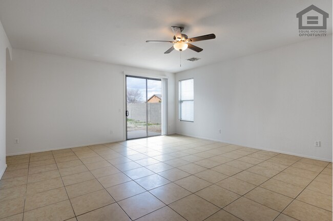 Building Photo - 4Bed/2Bath House in Maricopa! Move-In Ready on 11/12/2026!