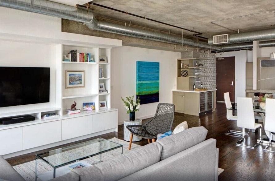 Building Photo - 877 Island Ave