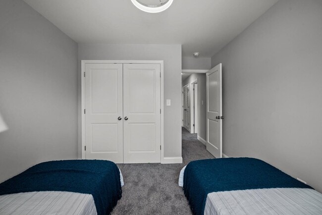 Building Photo - 506 Watauga Ave