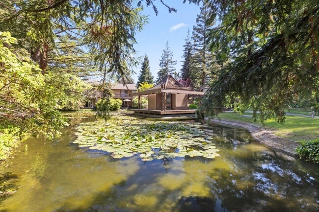 Building Photo - 505 Cypress Point Dr